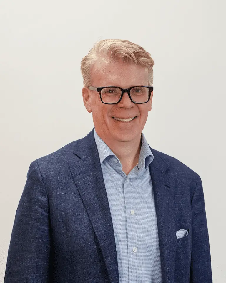 Rob King Headshot
